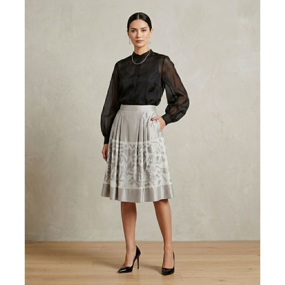 Max Mara Pleated Silk Embroidered Midi Skirt Silver Geometric Applique Italy 10